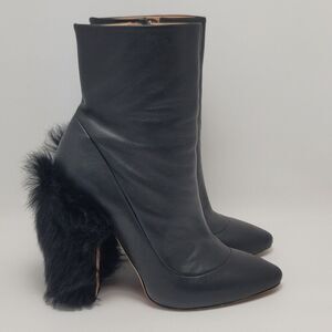Rochas Ankle Bootie Black Leather Side Zipper Fur Heeled Almond Boots Size 40